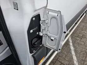 Mercedes-Benz Sprinter thumbnail 25