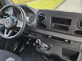 Mercedes-Benz Sprinter thumbnail 7