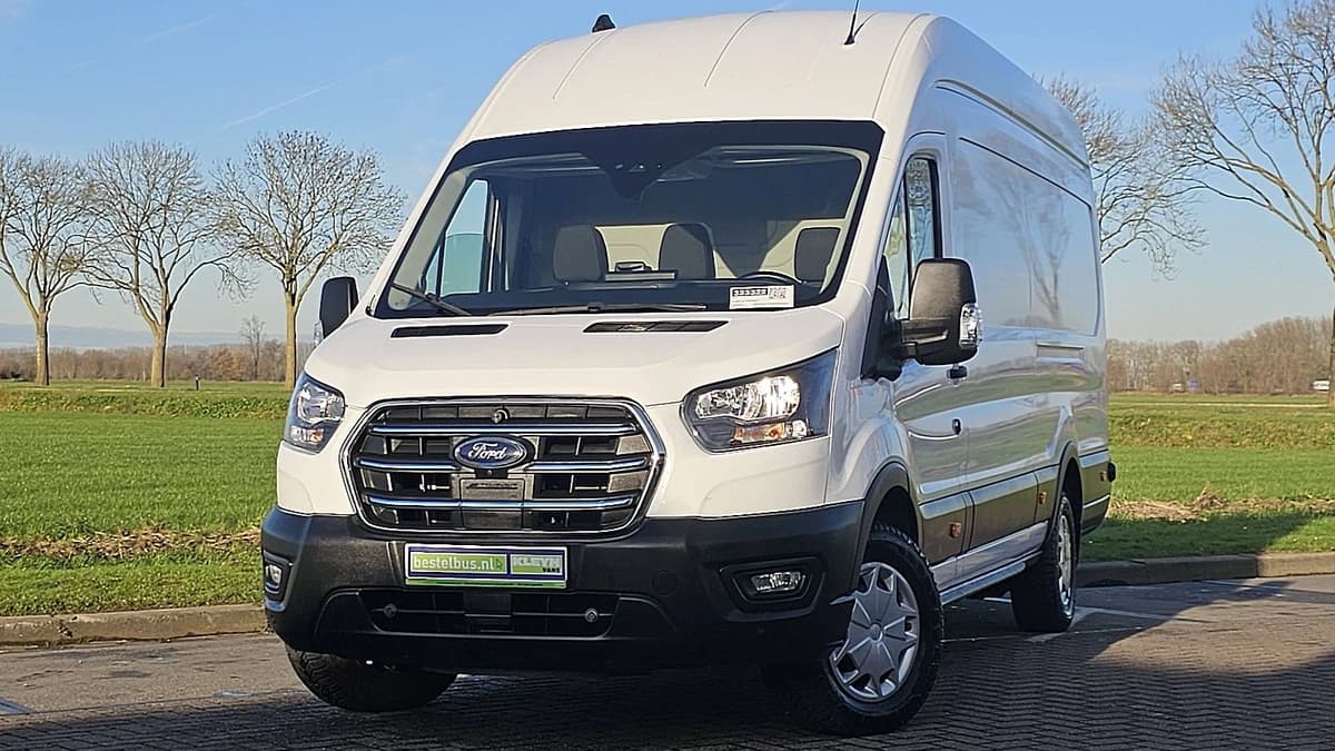 Ford E-Transit — foto 1