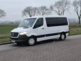 Mercedes-Benz Sprinter thumbnail 2