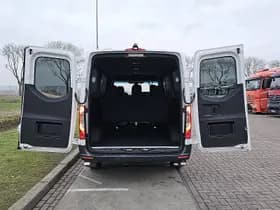 Mercedes-Benz Sprinter thumbnail 14