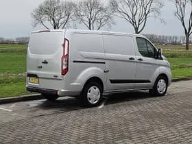 Ford Transit thumbnail 3
