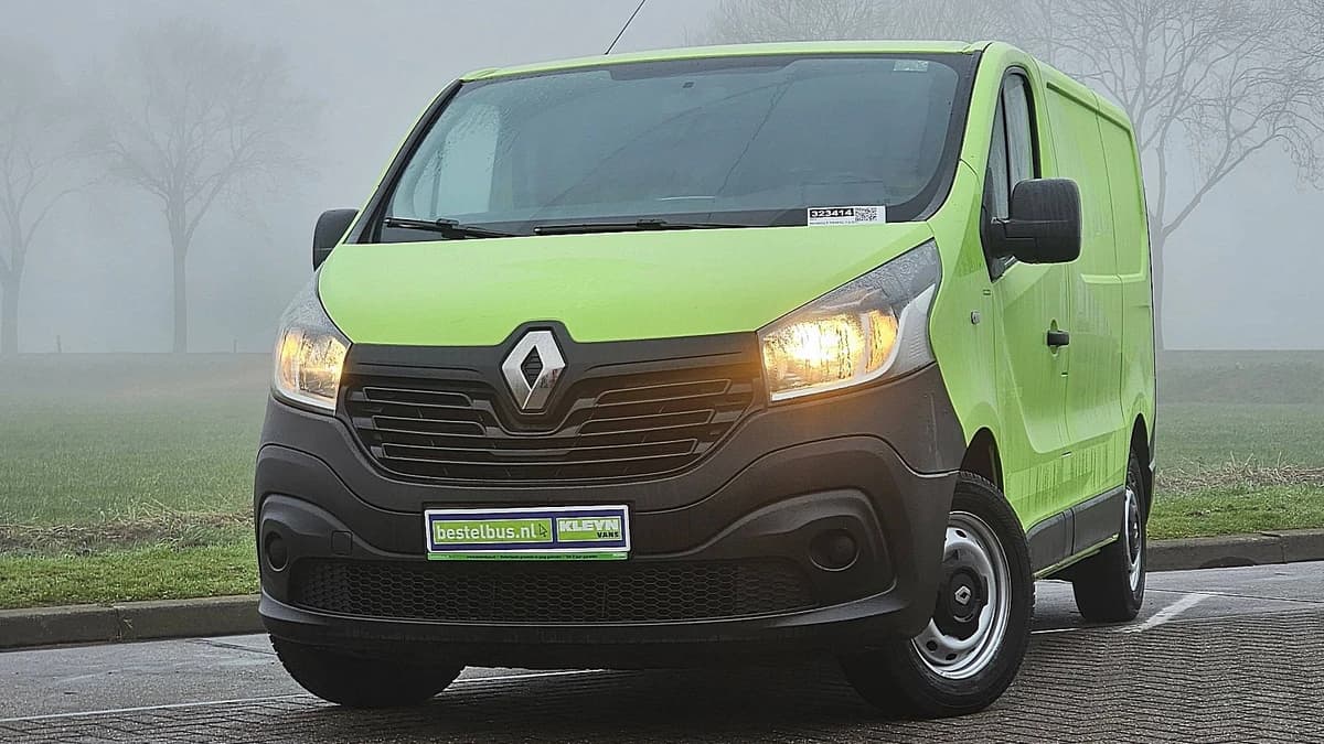 Renault Trafic — foto 1