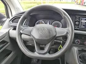 Volkswagen Transporter thumbnail 10