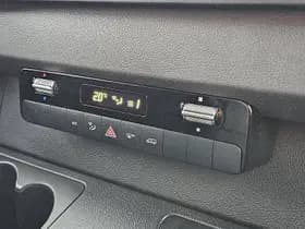 Mercedes-Benz Sprinter thumbnail 9