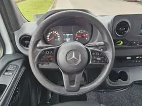 Mercedes-Benz Sprinter thumbnail 10