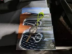 Opel Vivaro thumbnail 12