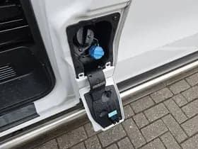 Opel Vivaro thumbnail 15