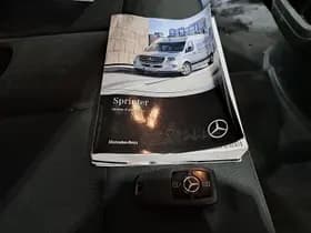 Mercedes-Benz Sprinter thumbnail 11