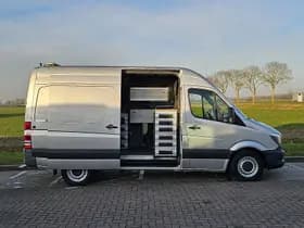 Mercedes-Benz Sprinter thumbnail 12