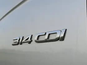 Mercedes-Benz Sprinter thumbnail 15