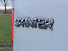 Mercedes-Benz Sprinter thumbnail 13