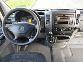 Mercedes-Benz Sprinter thumbnail 7