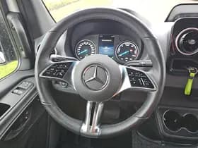 Mercedes-Benz eSprinter thumbnail 11