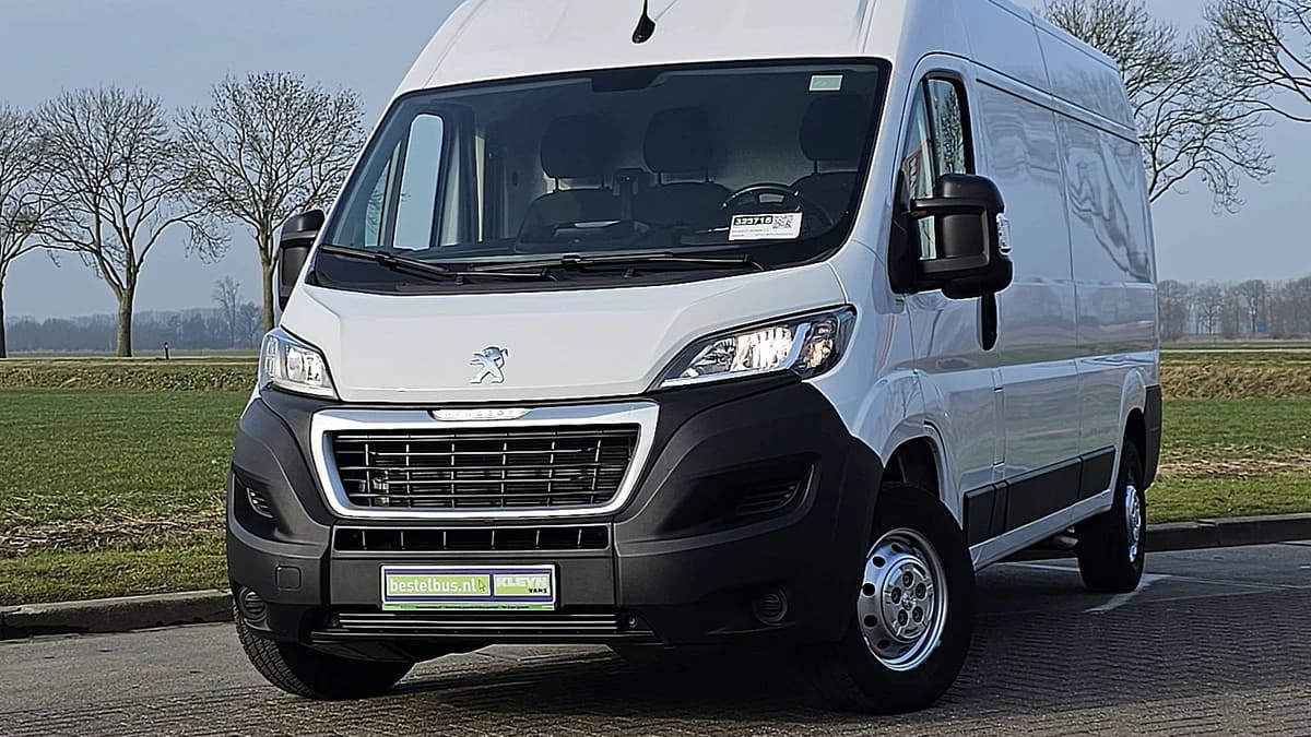 Peugeot Boxer — foto 1