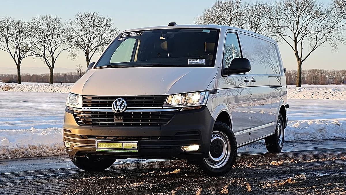 Volkswagen Transporter — foto 1