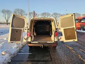 Volkswagen Transporter thumbnail 12