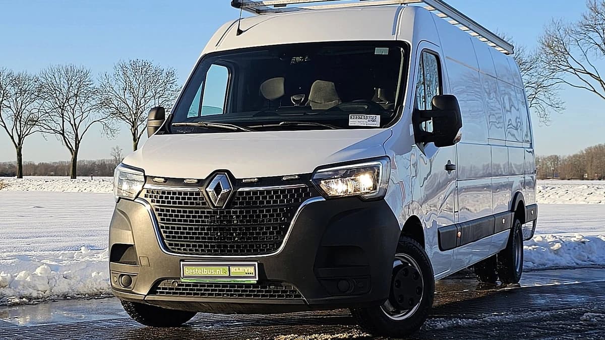 Renault Master — foto 1