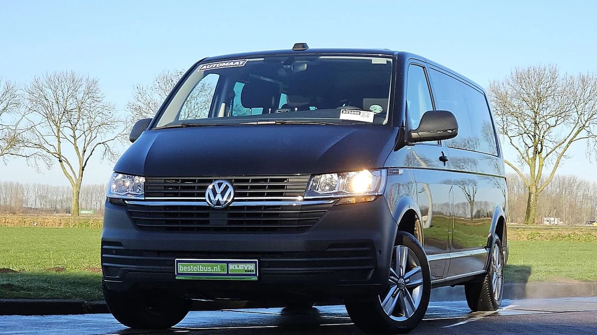 Volkswagen Transporter — foto 1