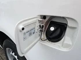 Volkswagen Caddy thumbnail 18