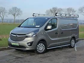 Opel Vivaro thumbnail 2