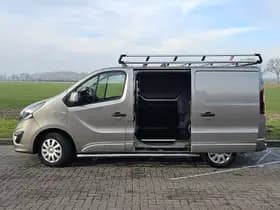 Opel Vivaro thumbnail 17
