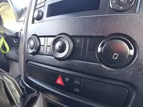 Mercedes-Benz Sprinter thumbnail 9