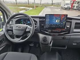 Ford E-Transit thumbnail 7
