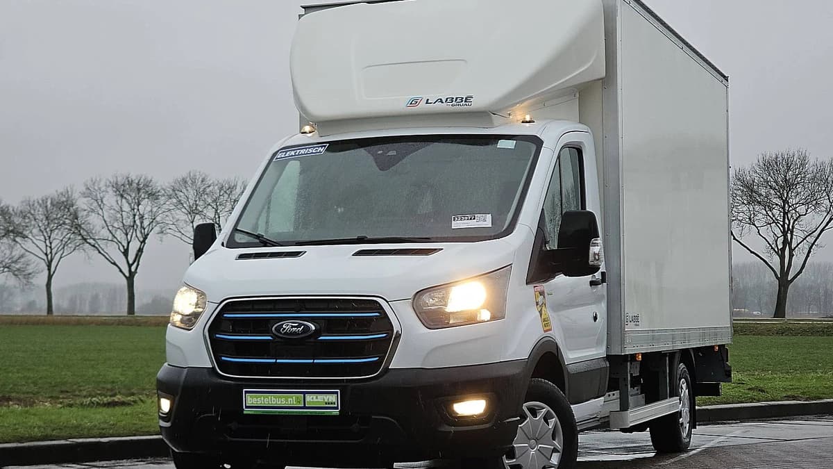 Ford E-Transit — foto 1