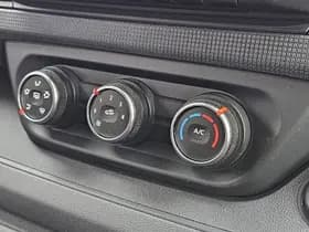 Renault Trafic thumbnail 9