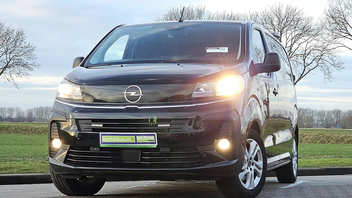 Opel Vivaro — foto 1