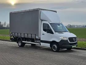 Mercedes-Benz Sprinter thumbnail 4