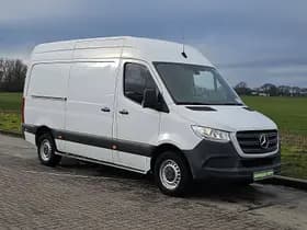 Mercedes-Benz Sprinter thumbnail 4