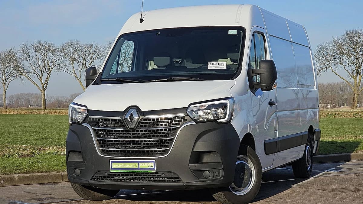 Renault Master — foto 1
