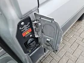 Mercedes-Benz Sprinter thumbnail 14