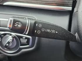 Mercedes-Benz Eqv thumbnail 12