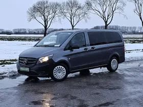 Mercedes-Benz Vito thumbnail 2