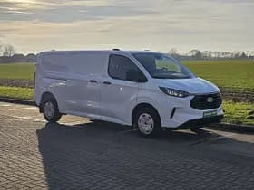 Ford Transit thumbnail 4