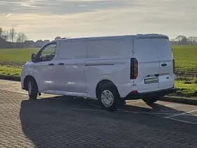 Ford Transit thumbnail 5