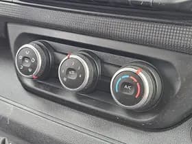 Renault Trafic thumbnail 9