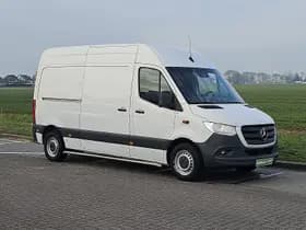Mercedes-Benz Sprinter thumbnail 4