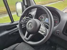 Mercedes-Benz Sprinter thumbnail 10