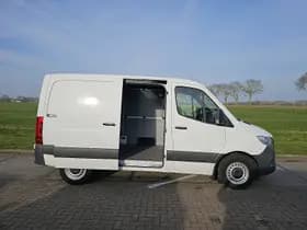 Mercedes-Benz Sprinter thumbnail 13