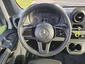 Mercedes-Benz Sprinter thumbnail 10