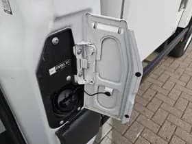 Mercedes-Benz Sprinter thumbnail 13