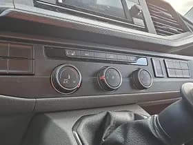 Volkswagen Transporter thumbnail 10