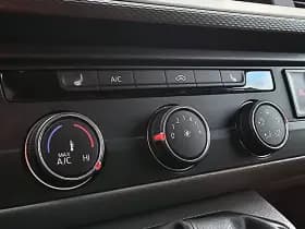 Volkswagen Transporter thumbnail 9