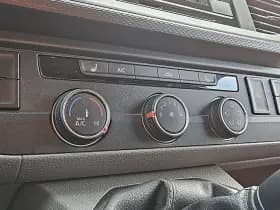 Volkswagen Transporter thumbnail 10