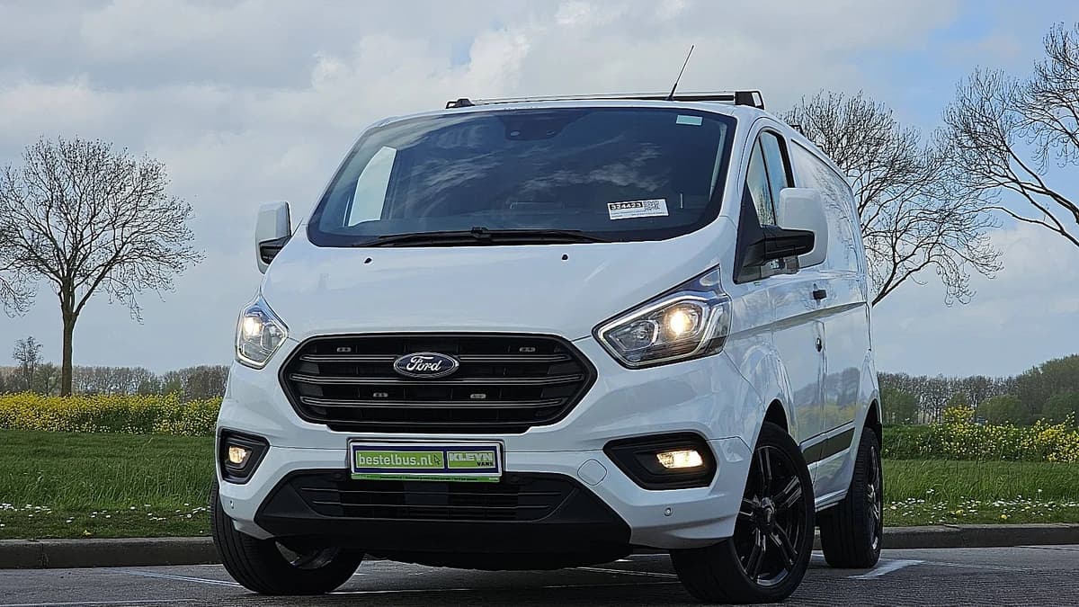 Ford Transit — foto 1