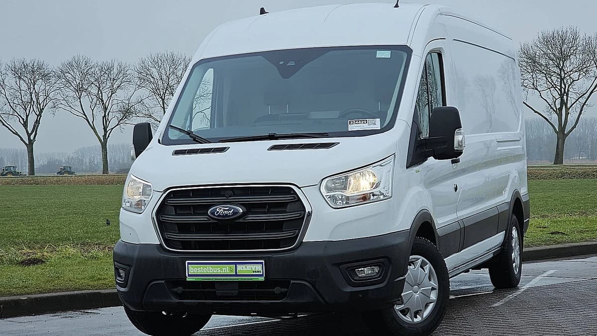 Ford Transit — foto 1